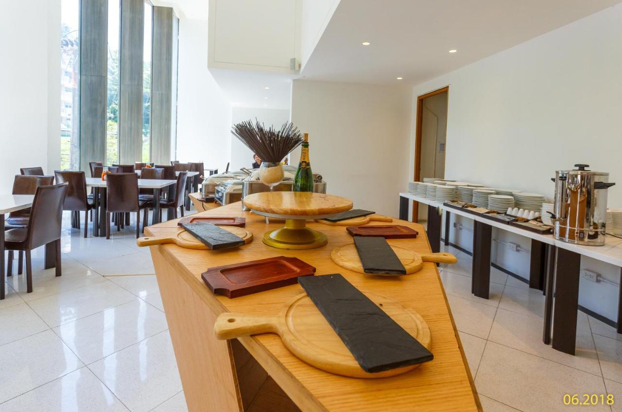 The Aristo Beach By Holy Cow, Studio, Mountain View Surin Beach  Buitenkant foto