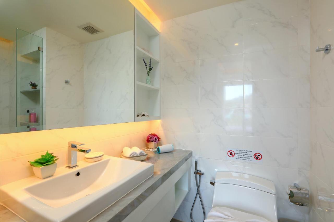 The Aristo Beach By Holy Cow, Studio, Mountain View Surin Beach  Buitenkant foto